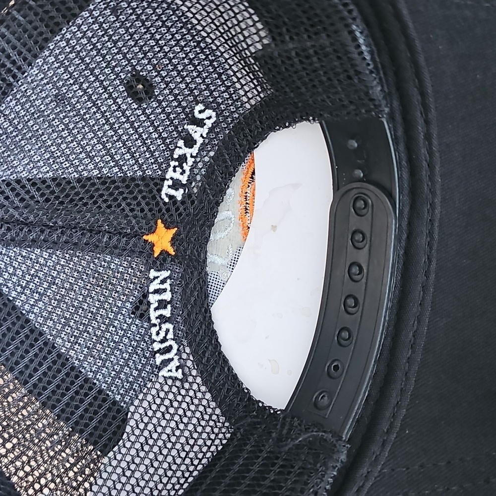 NWOT Tito's Vodka Trucker Hat Cap - Picture 6 of 6